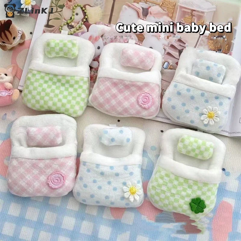 ตุ๊กตาผ้าพลัฌรูปโคลเวอร์สี่แฉก - Bedroom Furniture บทวิจารณ์และราคา